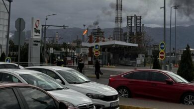 10 injured in a refinery explosion in Izmit, Türkiye