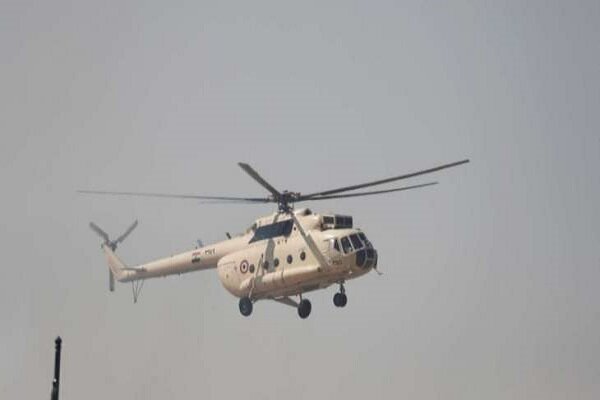 2 Egyptian officers were killed in a helicopter crash