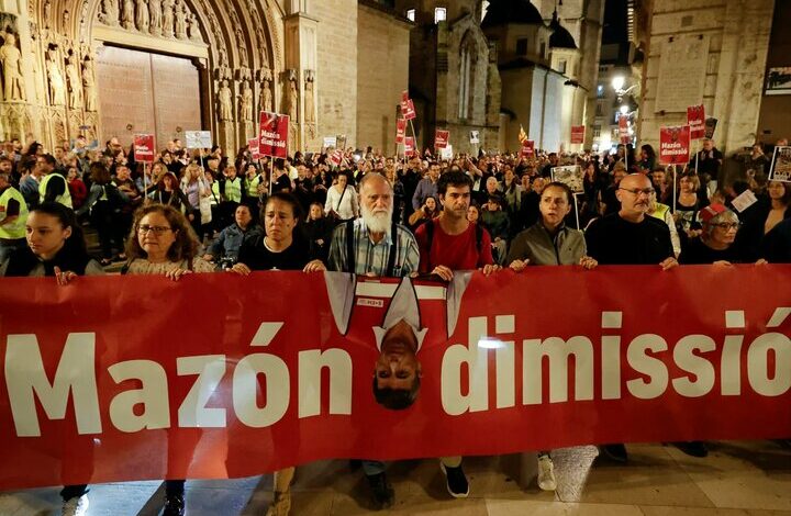 Demonstrations in Valencia protesting how the deadly flood was handled + video