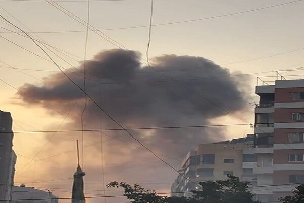 Heavy attacks by the Zionist regime on the suburbs of Beirut + film