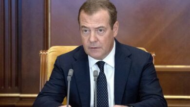 Medvedev: America benefits from the conflict in the Middle East 