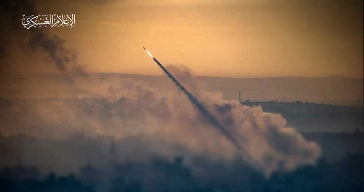 Missile attack from Yemen against the occupied territories; Massive explosions were heard