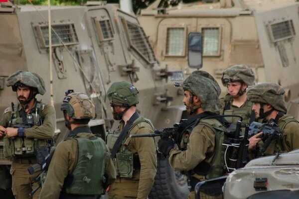 The Zionist army ordered the arrest of “Haredis”.