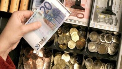 What does the fall of the euro mean for the European Central Bank?