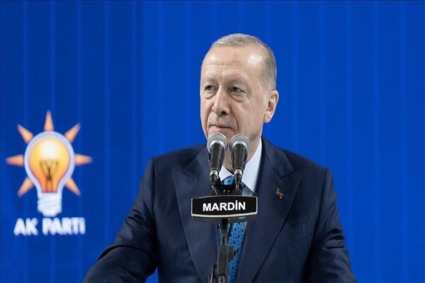 Erdogan: We will not leave the new Syrian government alone in the war against ISIS and PKK