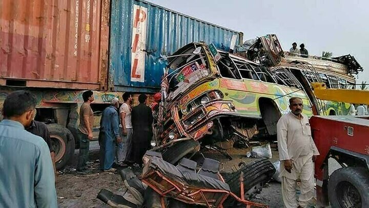 Fatal accident in Pakistan after the wedding party; 12 people died