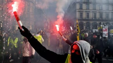 French people take to the streets against the continuation of the war in Ukraine