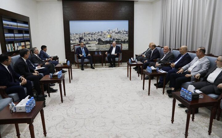 The ceasefire in Gaza is the focus of the Turkish Foreign Minister’s meeting with the Hamas delegation in Doha, Qatar