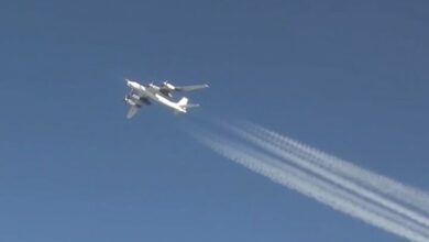 The flight of 2 Russian strategic bombers near the coast of Alaska + video