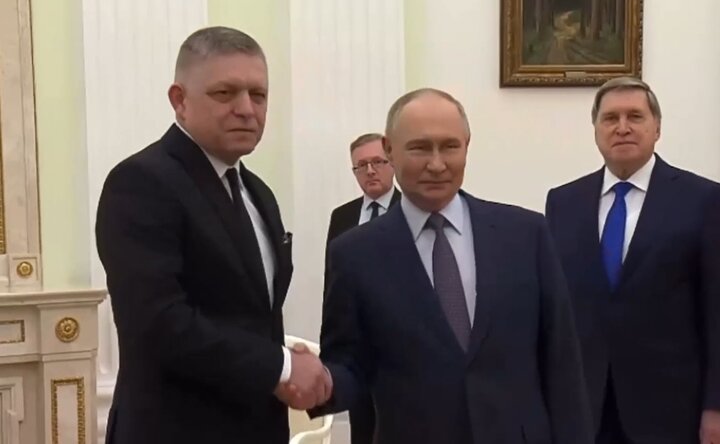 The meeting between “Putin” and the prime minister of Slovakia + film