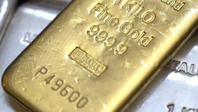 The world price of gold on January 1st; Growth of 1.11 percent