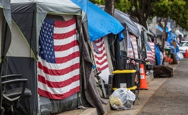 771 thousand people are homeless in America