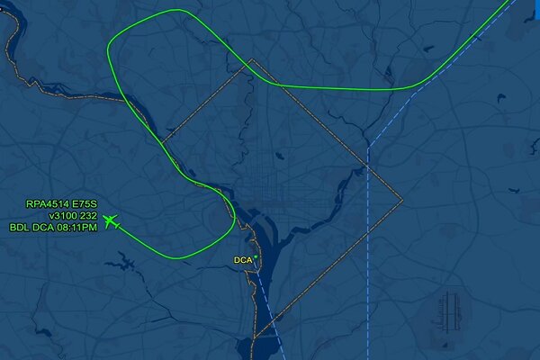 Another US plane crash at Reagan Airport