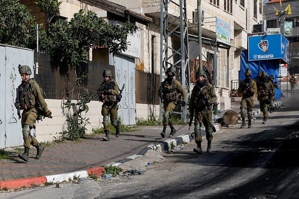 Clash between resistance fighters and occupying forces in the West Bank/ The Zionist regime cut off electricity to Jenin hospitals.