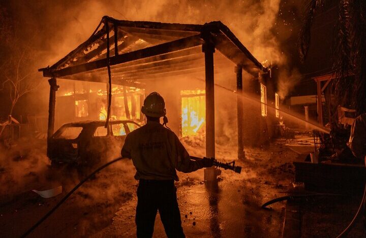 fire situation in Los Angeles; From the destruction of houses to the melting of cars + film