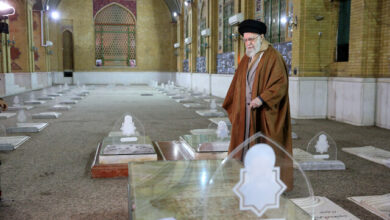 Imam Khamenei visited mausoleum of Imam Khomeini and the Garden of Martyrs