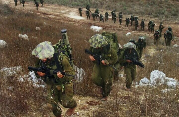 Movements of the Zionist army towards “Beit Leif” in southern Lebanon