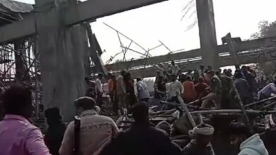 The collapse of the building of a railway station in India/ 24 workers were trapped under the rubble + video