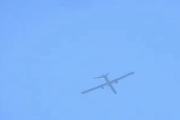 The flight of the Zionist drone over the suburbs of Beirut + film