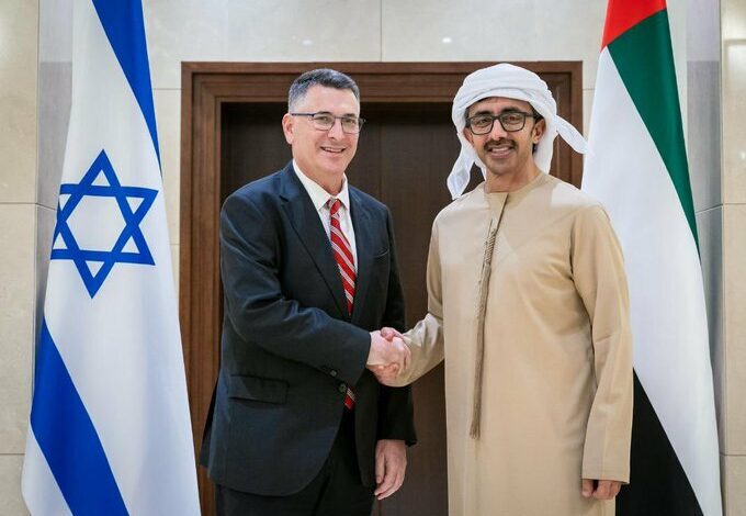 The meeting of the foreign ministers of the UAE and the Zionist regime in Abu Dhabi