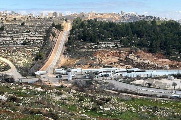 The movement of the prisoners’ convoy from Ofer to Ramallah + video