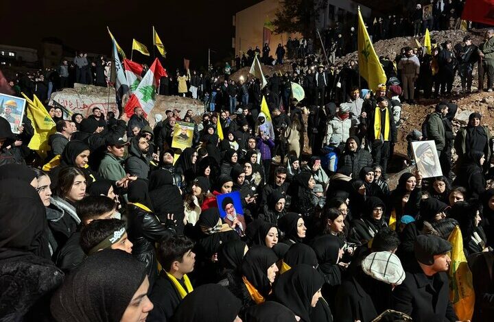 Creating a beautiful picture at the funeral of martyr Nasrallah+ Movie