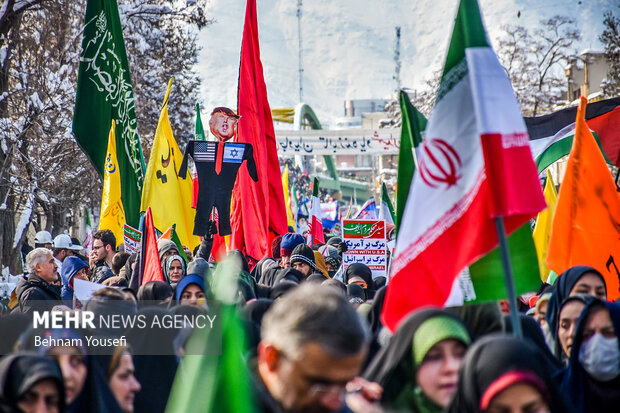 Reflection of the glorious march of Iranian people in the Associated Press