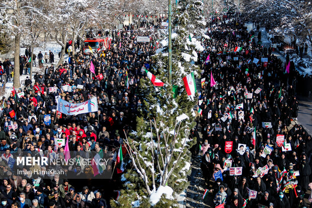 Solidarity with Iranian People in Russian Media+ Movie