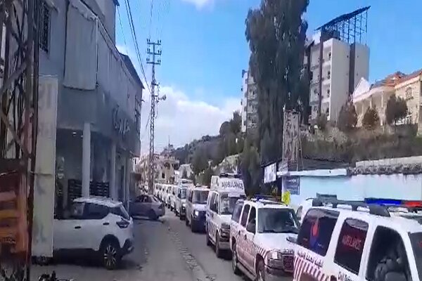 The arrival of the body of martyr Hashim Safi al -Din into the Hassineh Dirakanon