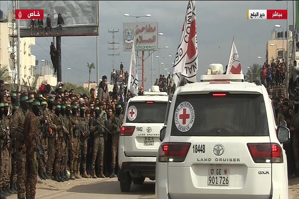 The Zionist captives began delivery to the Red Cross by Qassam+ Movie