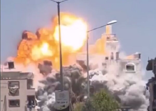 Scenes of Gaza Tafahah Bombard+ Movie