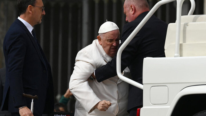 Vatican: Pope spent a quiet night despite obstruction