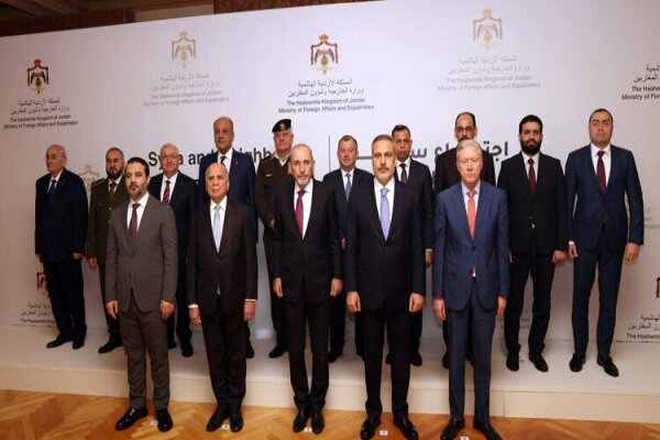 What happened at the meeting of neighboring Syrian countries in Jordan?