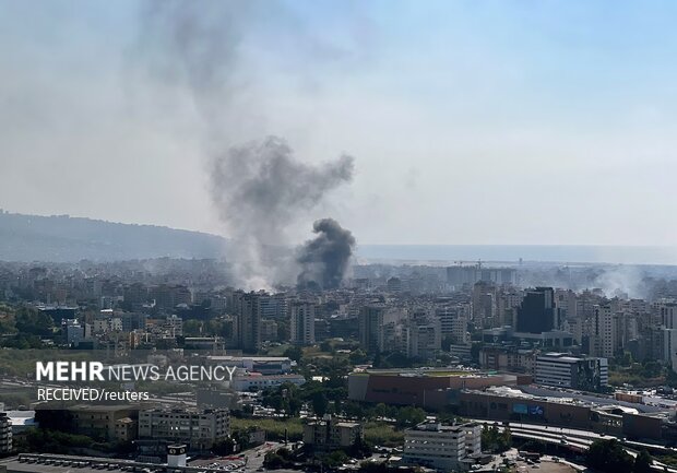 Zionist regime air strike on a civilian car in Lebanon