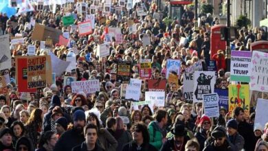 A wave of American anti -telephotal protests swept