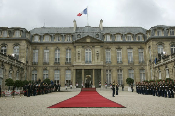 France Aided Benin in Foiling Coup Attempt, Elysee Palace Claims /France , Benin , Coup , ECOWAS , Macron