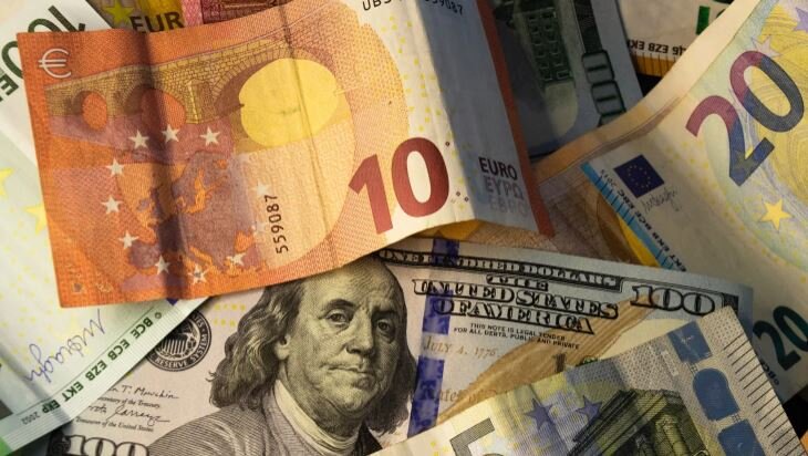 Euro Bond Issuance Surges as Asia-Pacific Borrowers Diversify Away From U.S. Dollar /Euro bonds , Asian markets , U.S. dollar , Bond issuance , Financial diversification