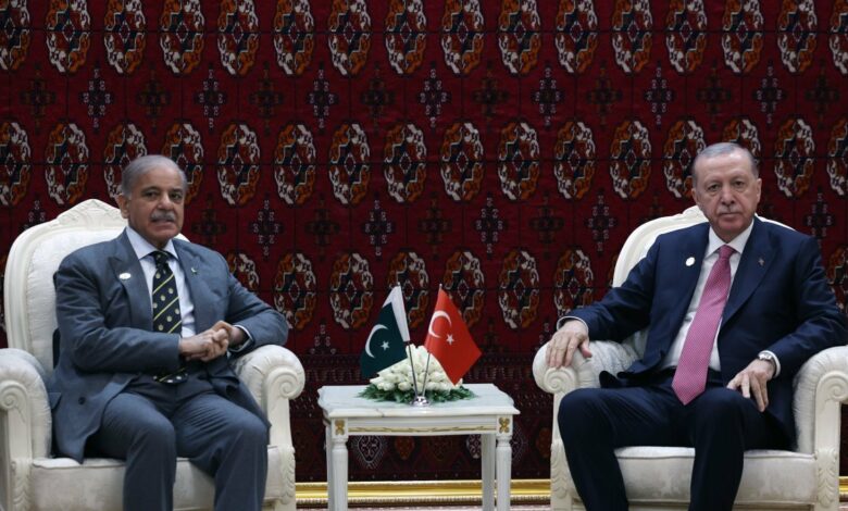 Turkey Offers to Strengthen Pakistan-Afghanistan Ceasefire Mechanism /Turkey , Pakistan , Afghanistan , Ceasefire , International Relations