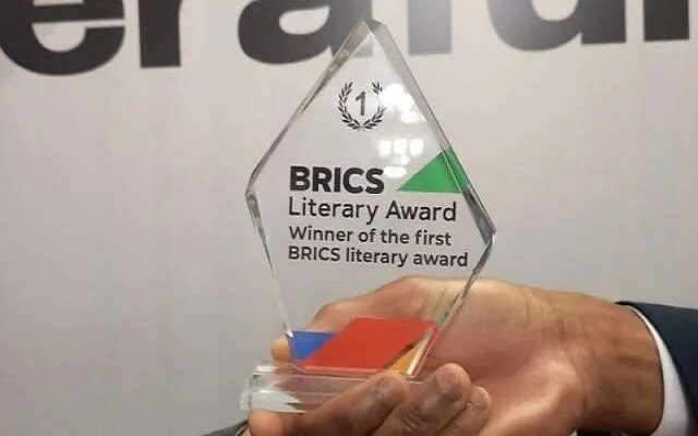 Egyptian Author Salwa Bakr Wins Inaugural BRICS Literary Prize /BRICS Literary Prize , Salwa Bakr , BRICS Art Festival , Khabarovsk , Eurasian Media Group