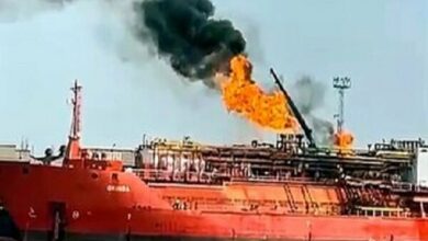 Ukraine Claims Russian Attack Hits Turkish-Flagged Vessel in Black Sea Port /Ukraine , Russia , Turkey , Black Sea , Military Attack