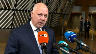 Bulgarian Prime Minister Resigns Amid Rising Public Discontent /Bulgaria , Rosen Zhelyazkov , resignation , Prime Minister , politics