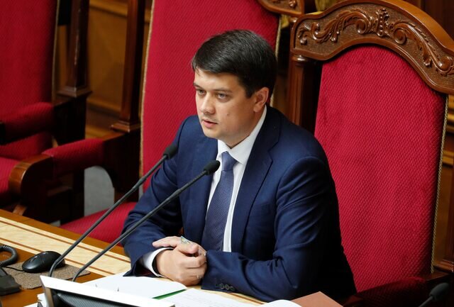 Ukrainian MP: Every Ukrainian Citizen Owes Over $8,000 /Ukraine , debt , economy , GDP , Razumkov